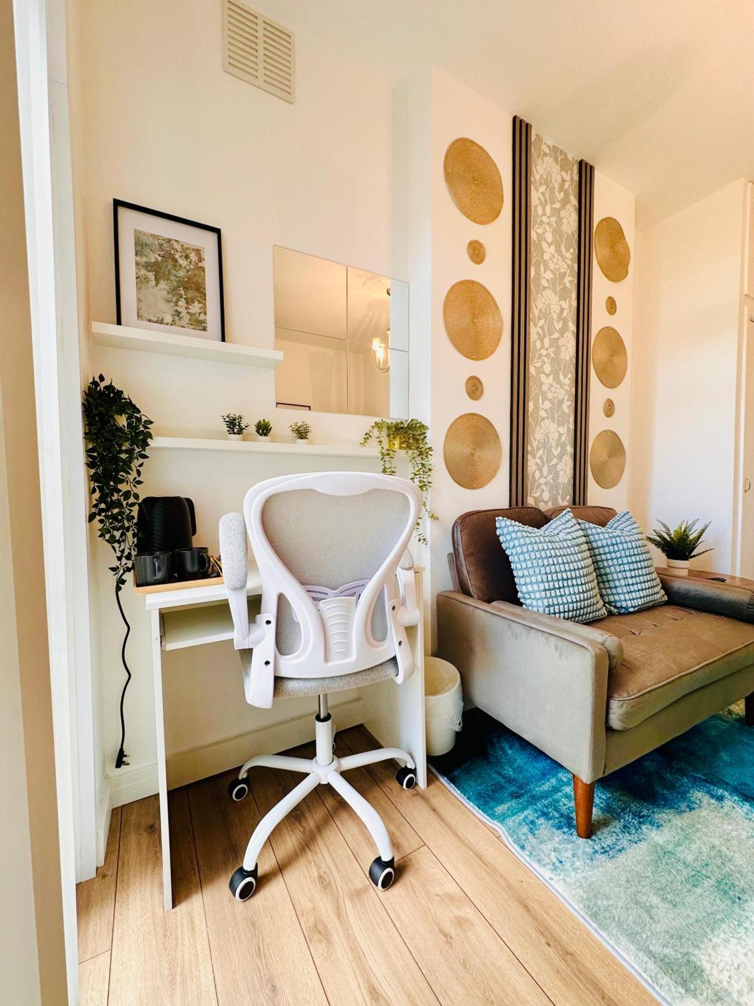 R2 - Elegant Private Room Opposite Queen Elizabeth Hospital - Harborne Birmingham Extérieur photo