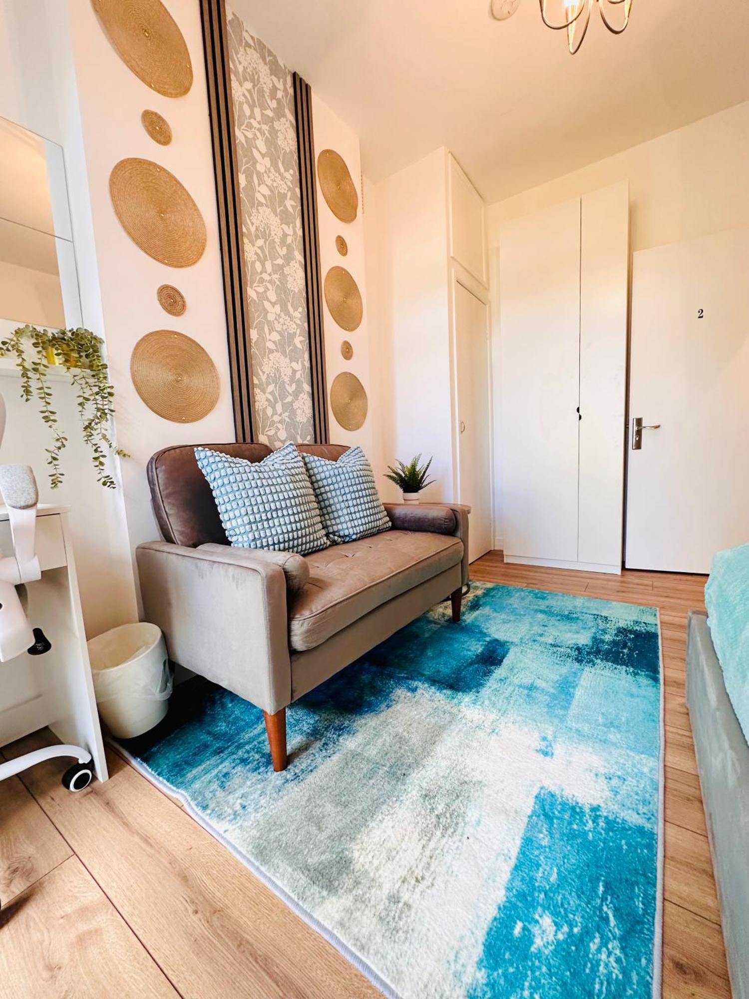 R2 - Elegant Private Room Opposite Queen Elizabeth Hospital - Harborne Birmingham Extérieur photo